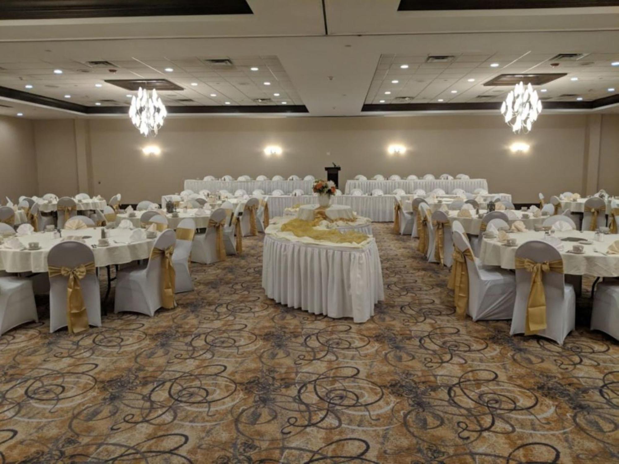 Holiday Inn Champaign By Ihg Exterior photo